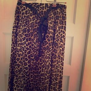 Zara pleated leopard skirt